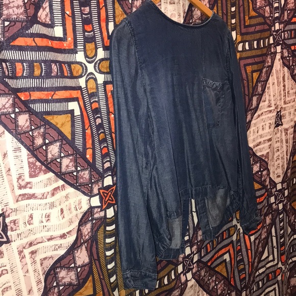 cloth & stone long sleeve jean open back blouse - Picture 2 of 4